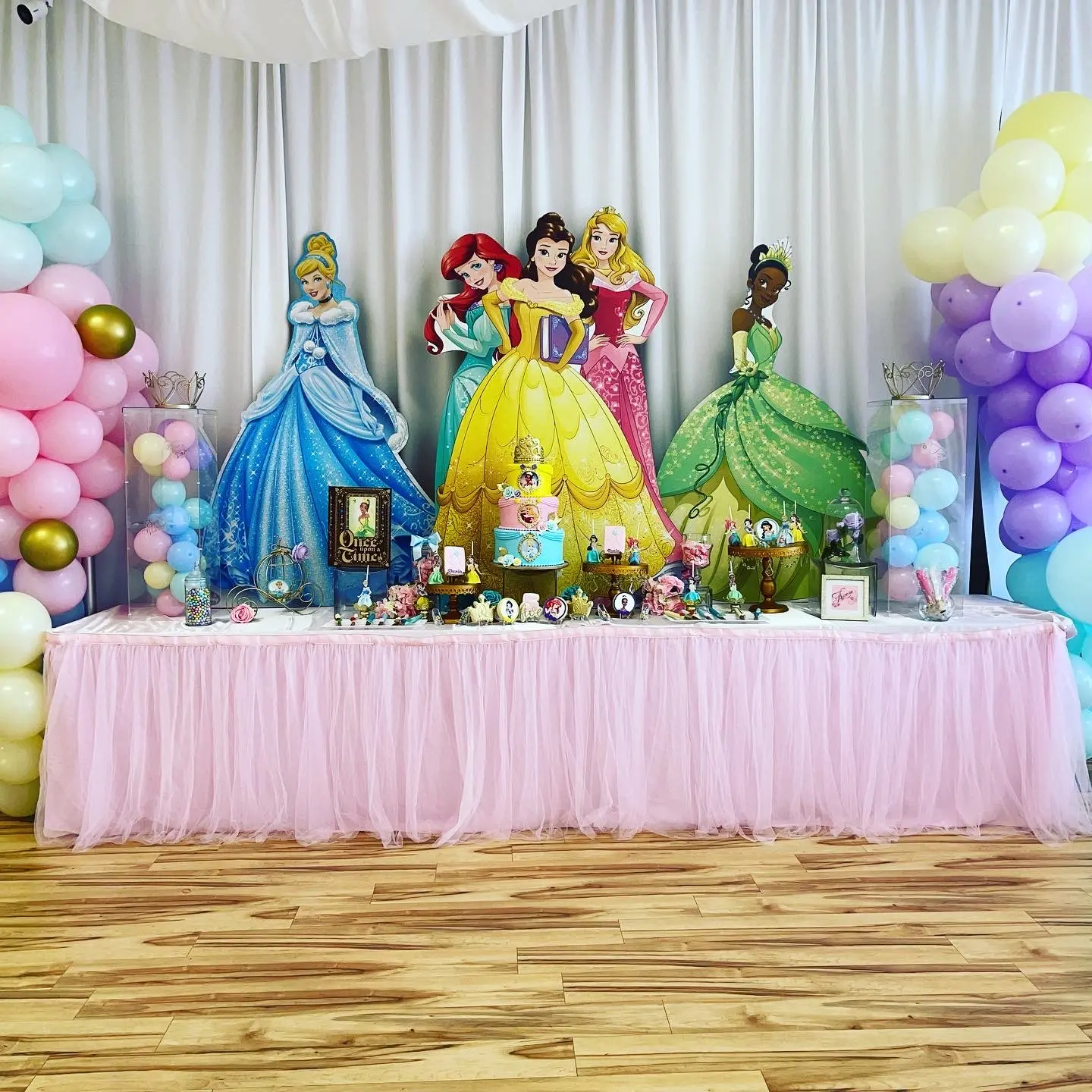 Princess birthday sweets table