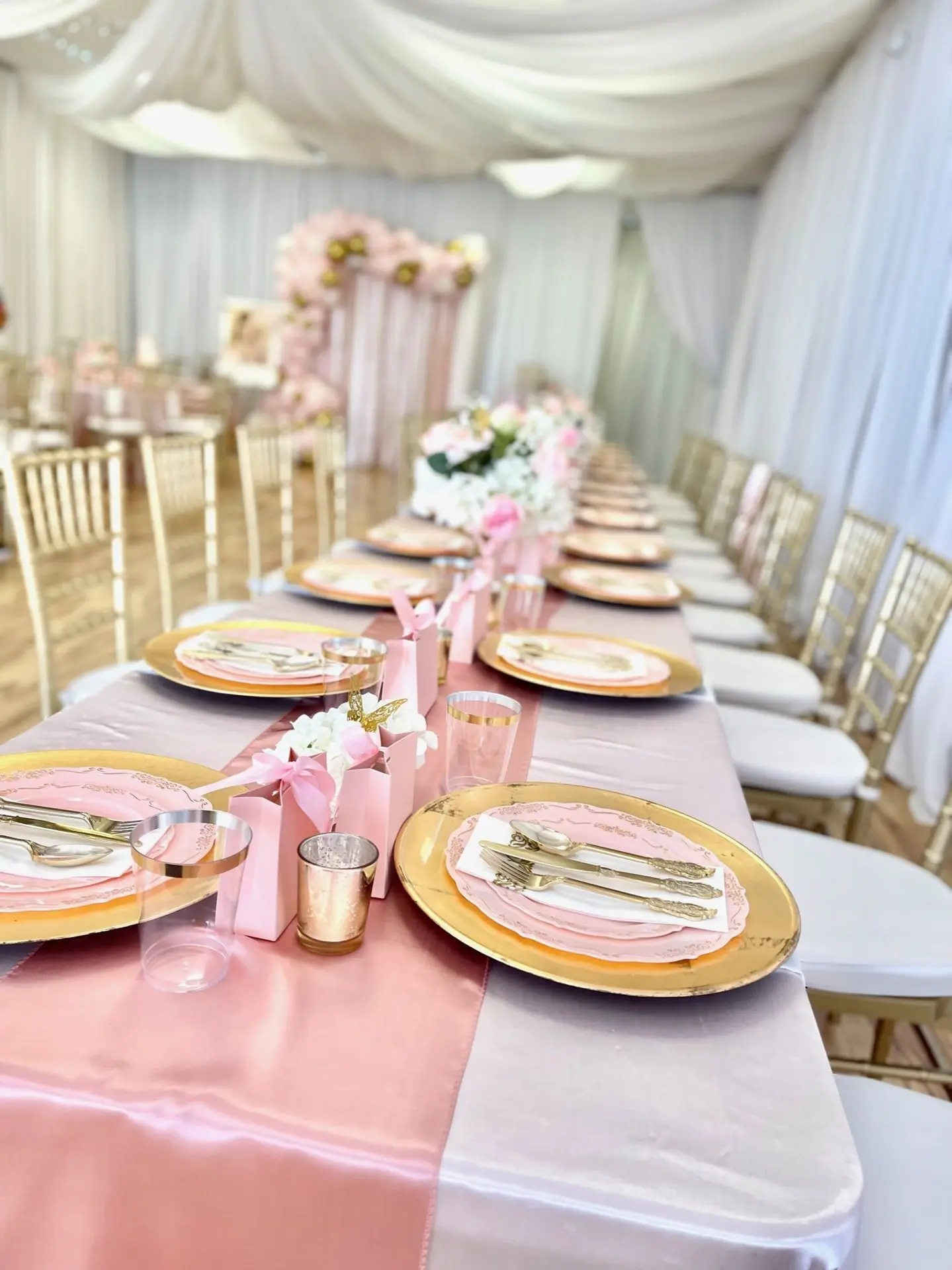 Pink floral tablescape